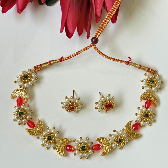 CHANDRAKOR CHOKER