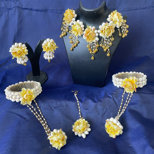 Flower Jewellery Yellow and White