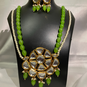 Green & Moti colour Pearl and Kundan Pandant