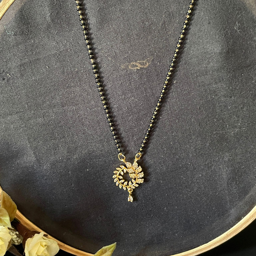 AD LEAF MANGALSUTRA