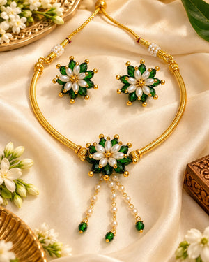 Green Pearl Floral Choker
