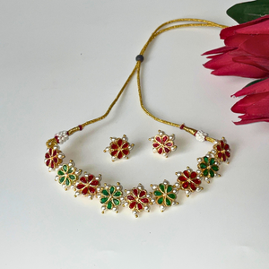 GREEN RED KUNDAN CHOKER