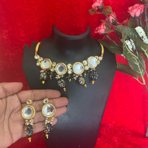 white kundan jewellery